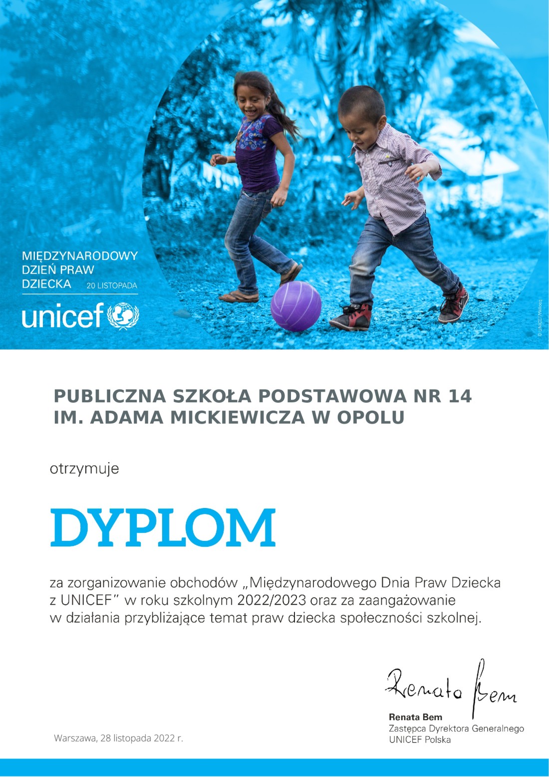Dyplom - "Drużyna praw dziecka" z UNICEF - podsumowanie obchodów